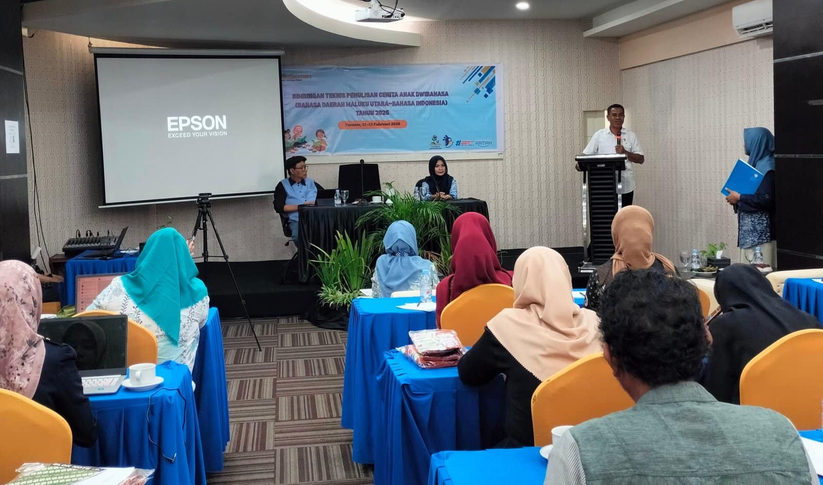 Balai Bahasa Maluku Utara Gelar Bimtek Penulisan Cerita Anak Dwibahasa, Dorong Pelestarian Bahasa Daerah