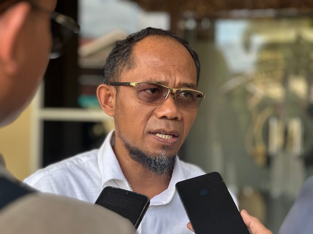 Direktur YLBH. Maluku Utara, M. Bahtiar Husni. (Dok: Arsip TN)