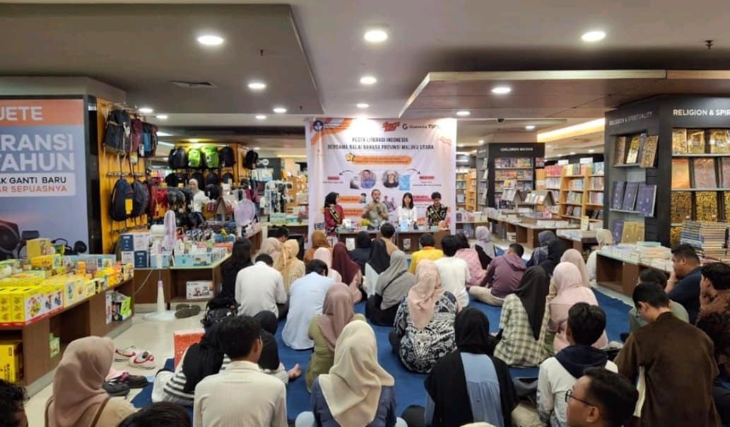 Bulan Bahasa Bersama Semesta Buku untuk Nusa Membaca