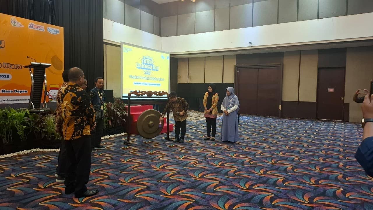Pembukaan Festival Tunas Bahasa Ibu 2025: Selebrasi Pewarisan Bahasa Daerah