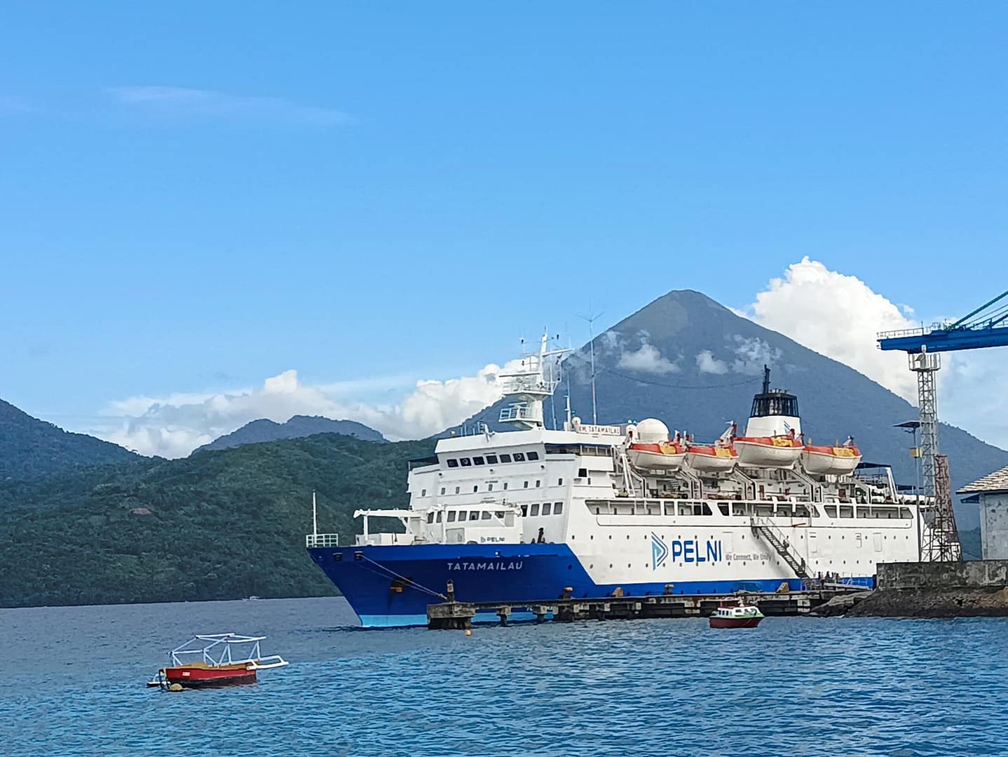 Antisipasi Lonjakan Penumpang, Pelni Siapkan Lima Kapal Layani Arus Mudik di Ternate
