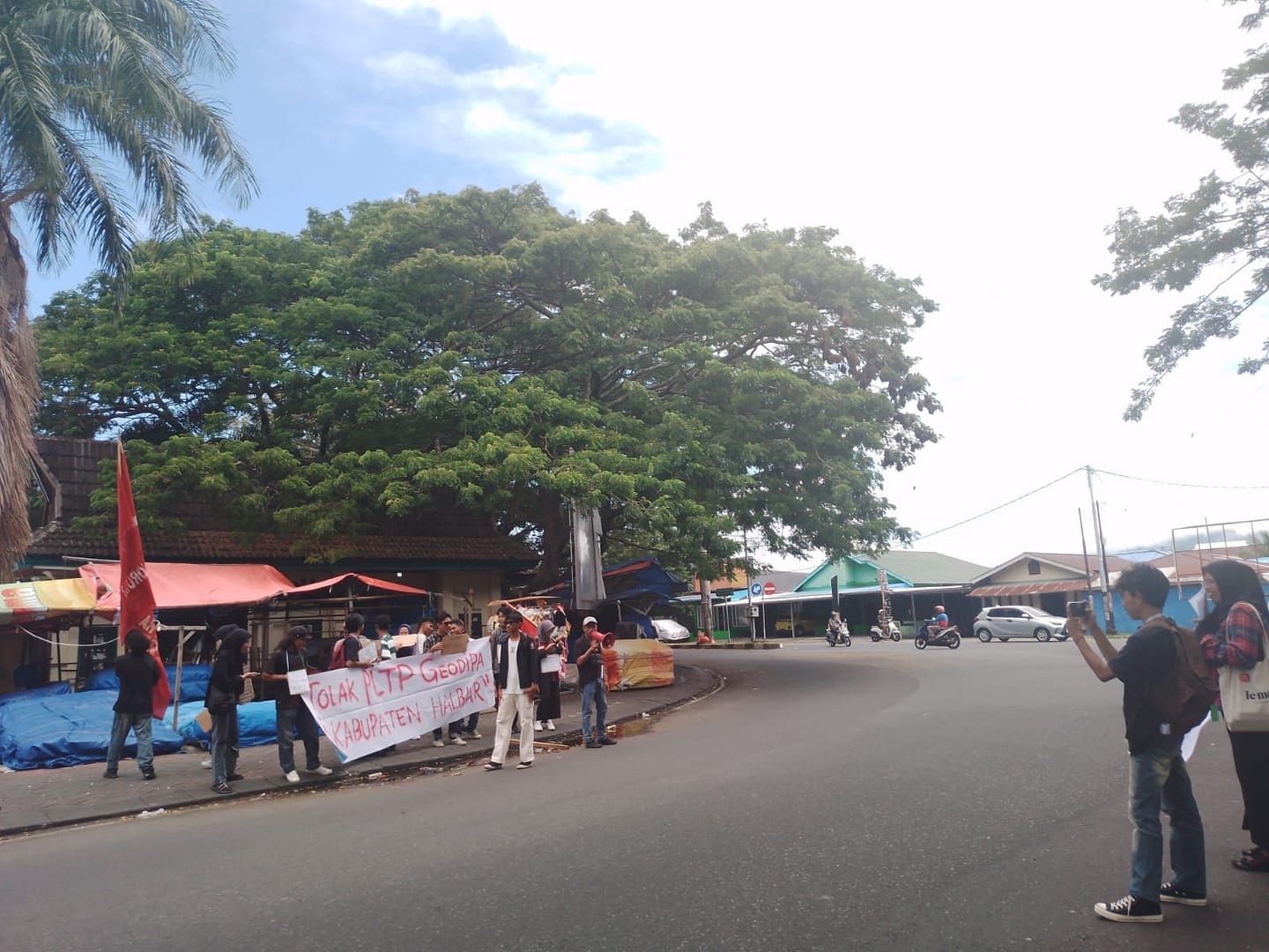 Forum Sekolah Bersama Komite Daerah Maluku Utara Tolak Proyek Geotermal di Halbar
