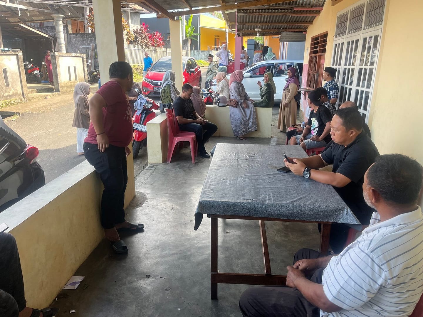 Temui Warga: Sekda Akomodir Keluhan Warga Dufa-Dufa Puncak