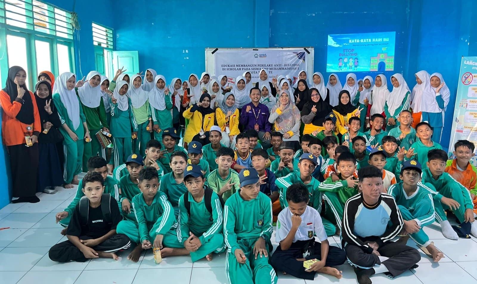 Dosen Psikologi FKIK Unkhair Berikan Edukasi Perilaku Anti-Bullying di SMP Muhammadiyah 1 Kota Ternate