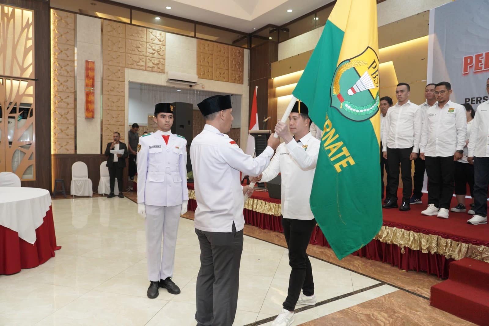 8BFF4801-197E-4870-A974-844B73C8C58F