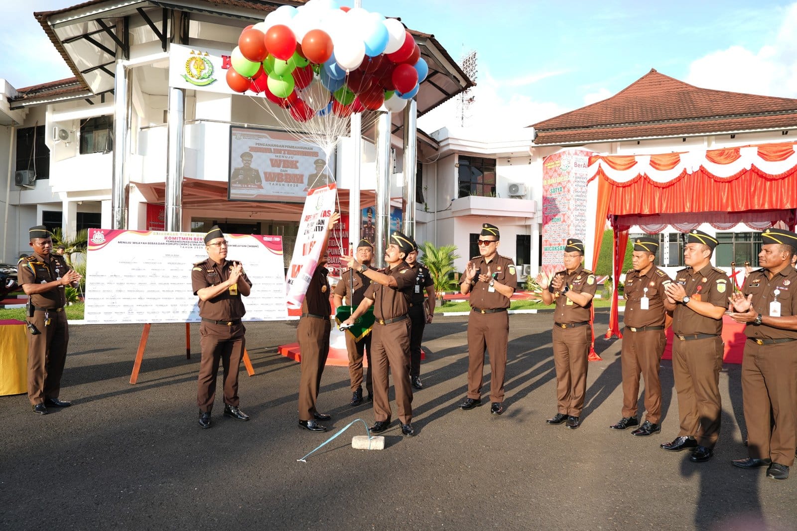 Deklarasi Zona Integritas, Kajati Malut Bentuk Duta Pelayanan dan Perubahan