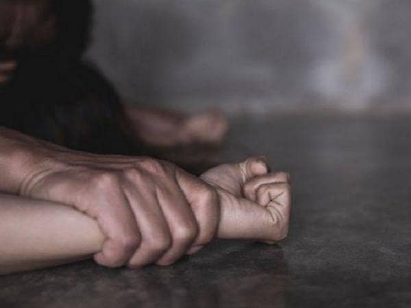 D6DF2135-5EB2-4417-87C3-3B3FF278C9B5